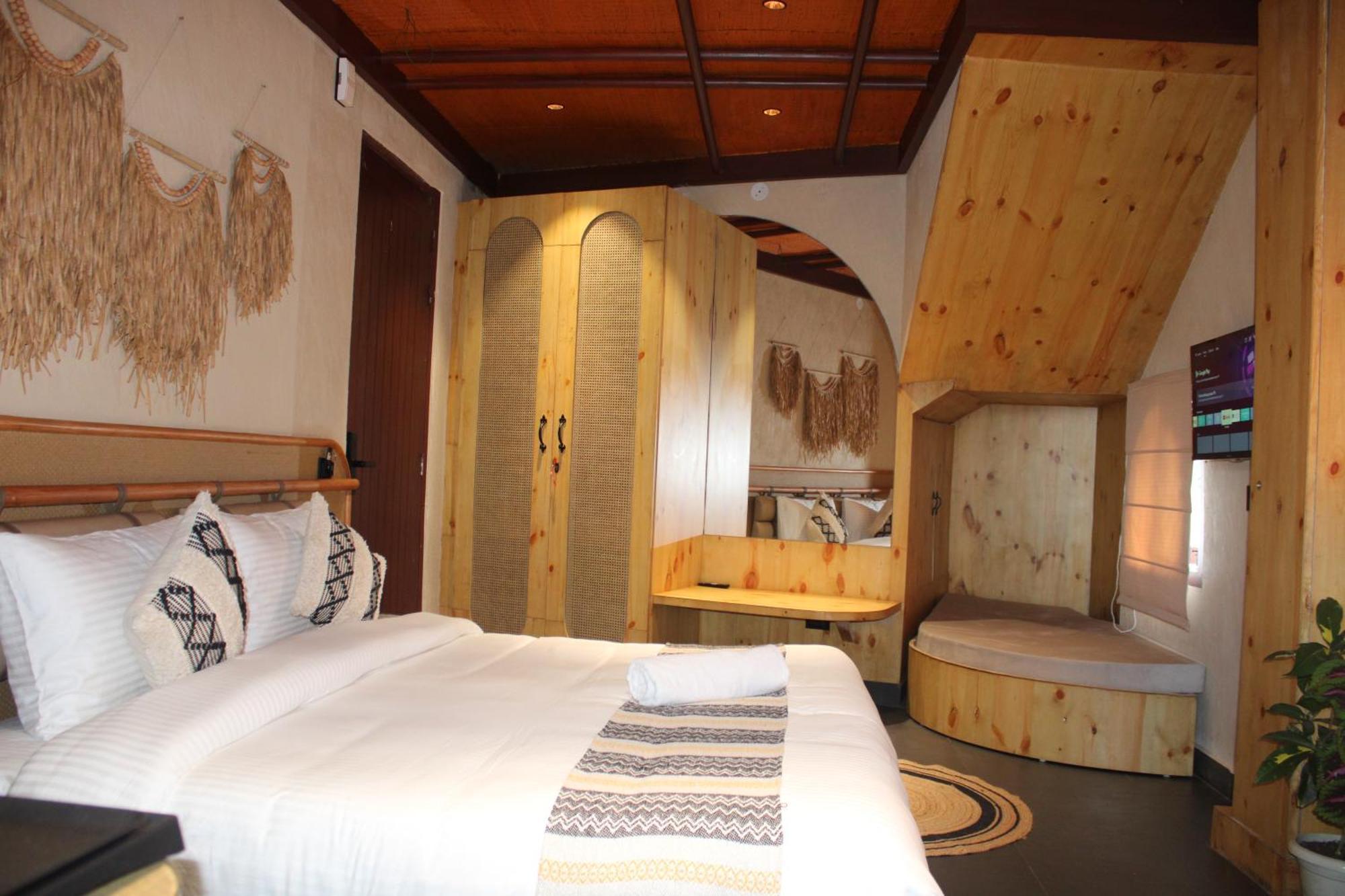 Himalayan Hobbit House Otel Almora Dış mekan fotoğraf
